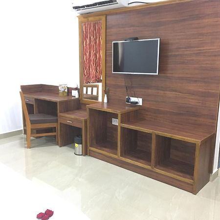 Hotel Agt Park Chennai Extérieur photo