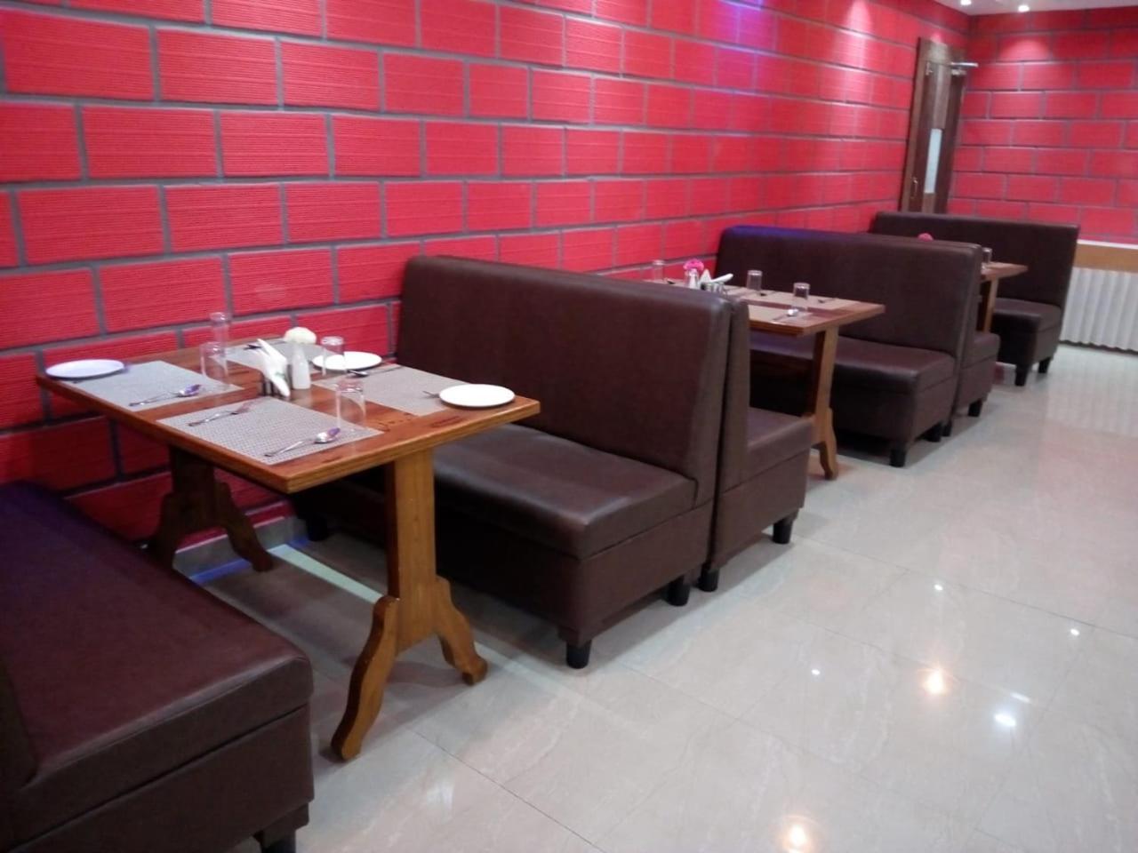 Hotel Agt Park Chennai Extérieur photo