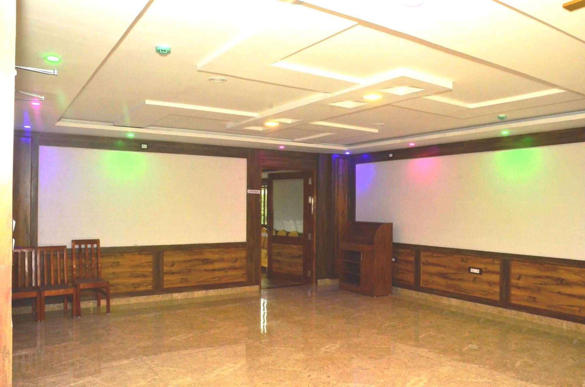 Hotel Agt Park Chennai Extérieur photo